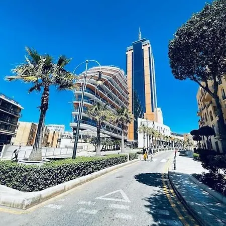 St Julians 3br 3bath Duplex Appartamento *